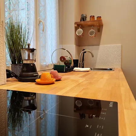 Le Grazie Sopra I Tetti