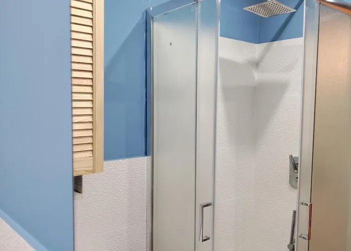 Le Grazie Sopra I Tetti Lägenhet