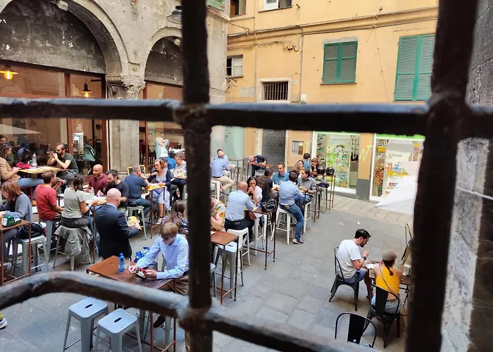 Le Grazie Sopra I Tetti * Genova