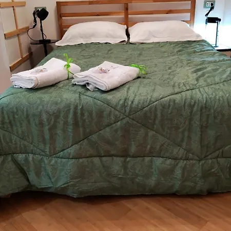 Le Grazie Sopra I Tetti